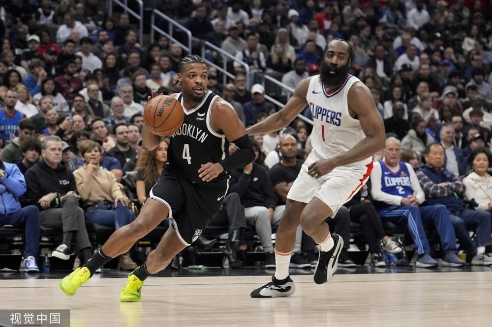 而阿尔瓦雷 而阿尔瓦雷