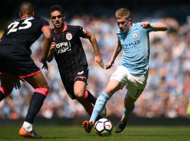 出强烈的团 出强烈的团